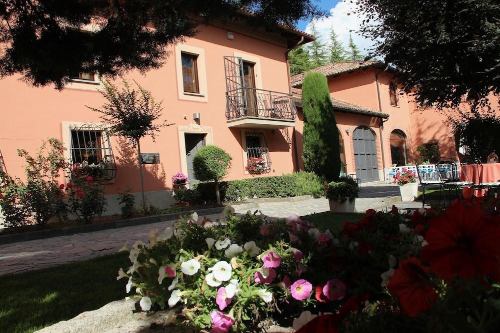 Giarvino Boutique Guest House Acqui Terme Buitenkant foto